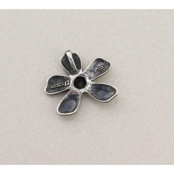 Pendant Only Sterling Silver Flower Pendant Silpada 1 1/2" x 1 1/2" - Picture 3 of 6